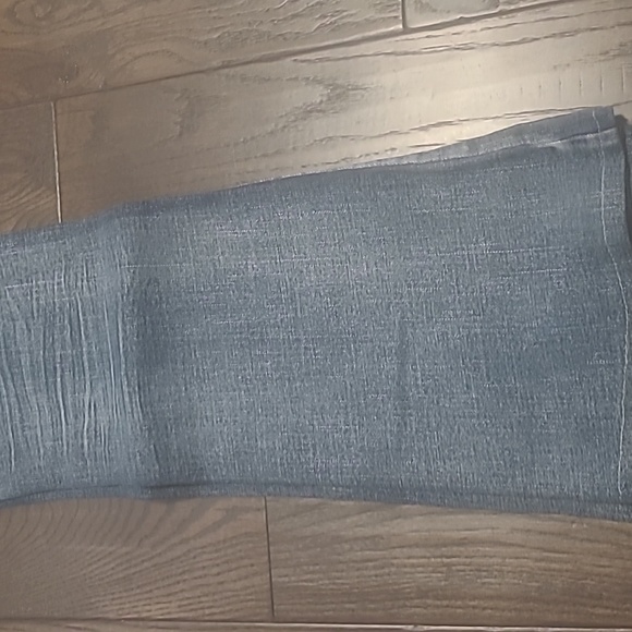 Amethyst jeans - Picture 10 of 10